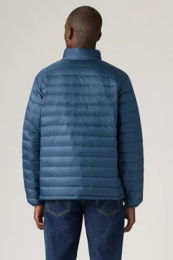 Abrigo Levis®