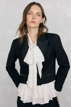 Blazer corta negra