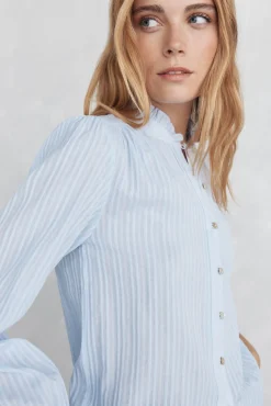 Blusa amplia lisa