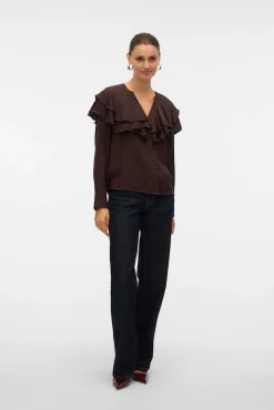 Blusa cuello de volantes