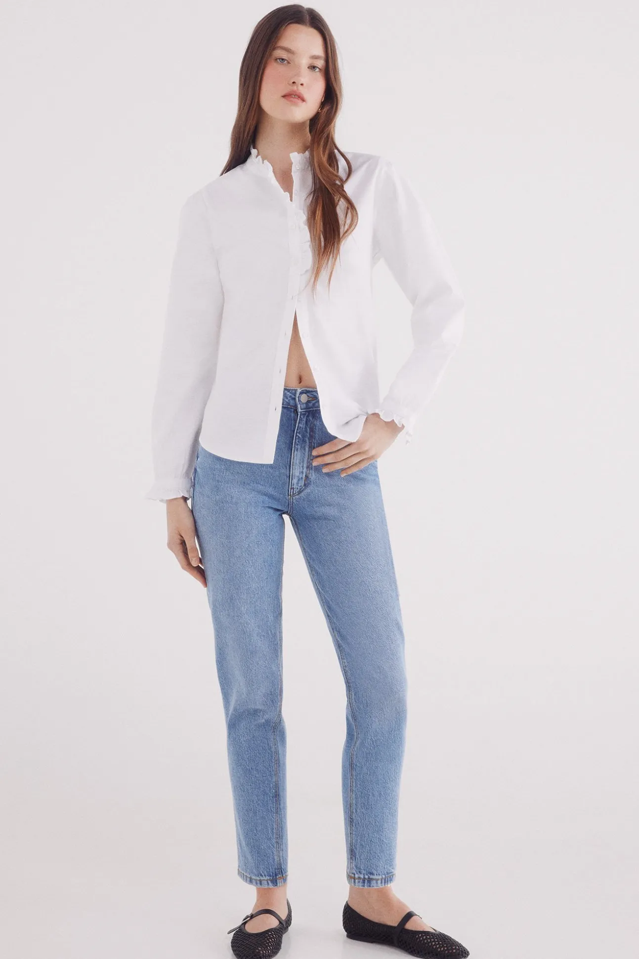Blusa Oxford cuello volante