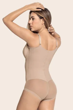 Body de control suave y copas con aro