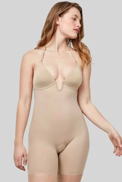 Body pantalón escote extremo