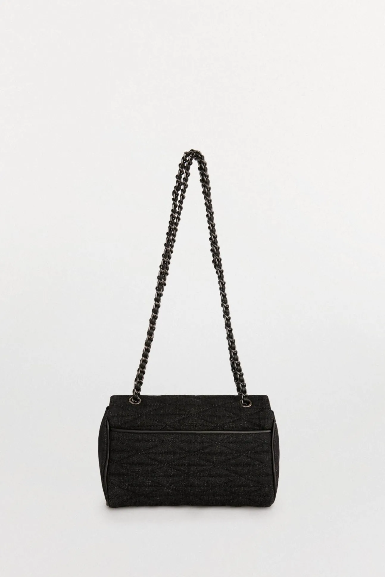 Bolso bandolera acolchado con cadena
