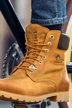 Bota de hombre en piel napa
