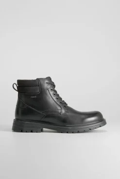 Bota de piel montaña de COMFEET