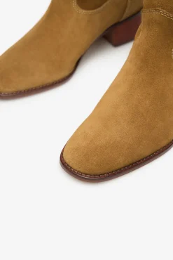 Bota serraje pespunte a contraste