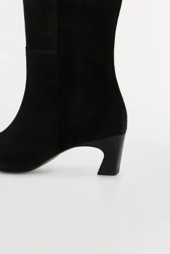 Bota tacón kitten serraje