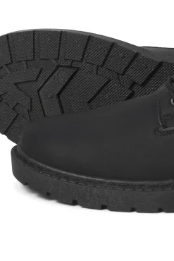Botas estilo montaña