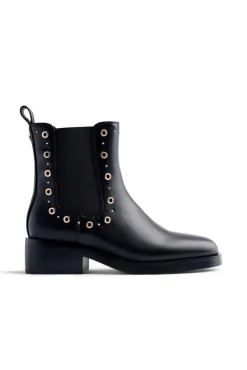 Botines chelsea tachas y ollados halma