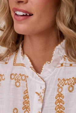 Camisa bordado