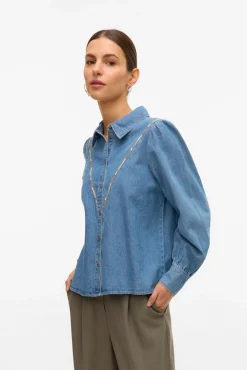 Camisa denim con detalle bordado