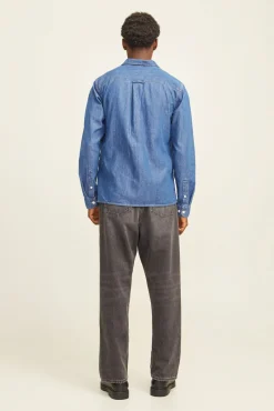 Camisa estilo sarga