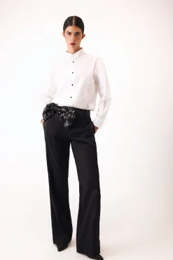 Camisa lisa desfile