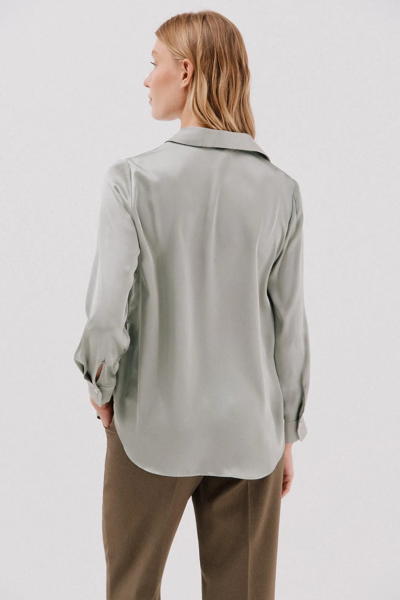Camisa satinada
