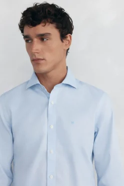 Camisa vestir estructura non iron + antimanchas slim fit