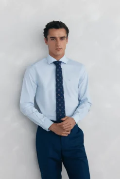 Camisa vestir lisa non iron + antimanchas slim fit
