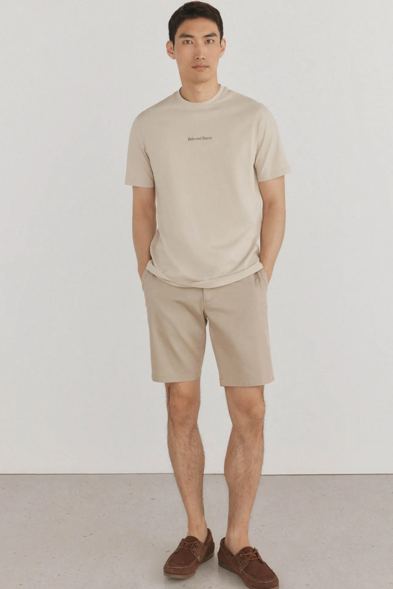 Camiseta logo posicional