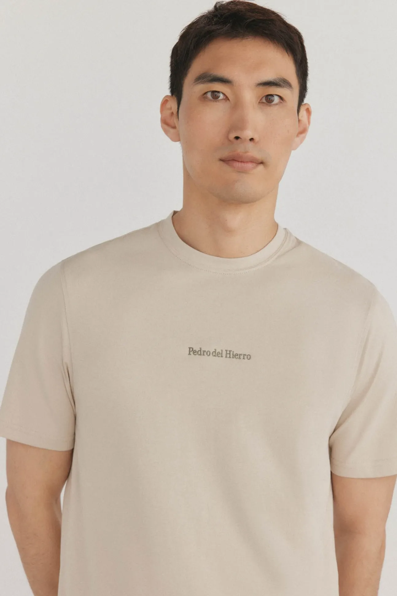 Camiseta logo posicional