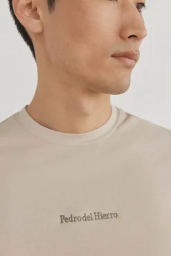Camiseta logo posicional