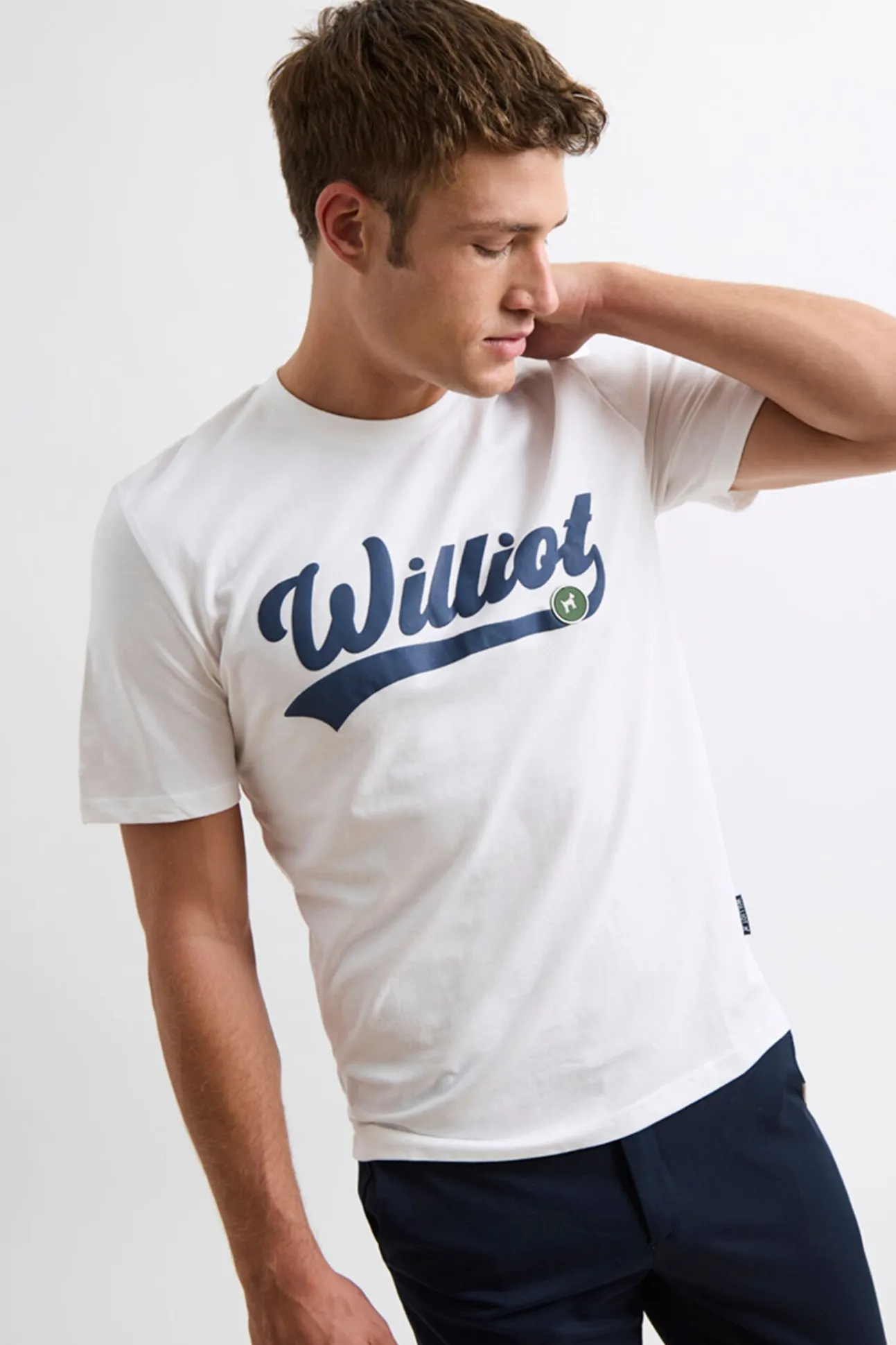 Camiseta Logo Vintage