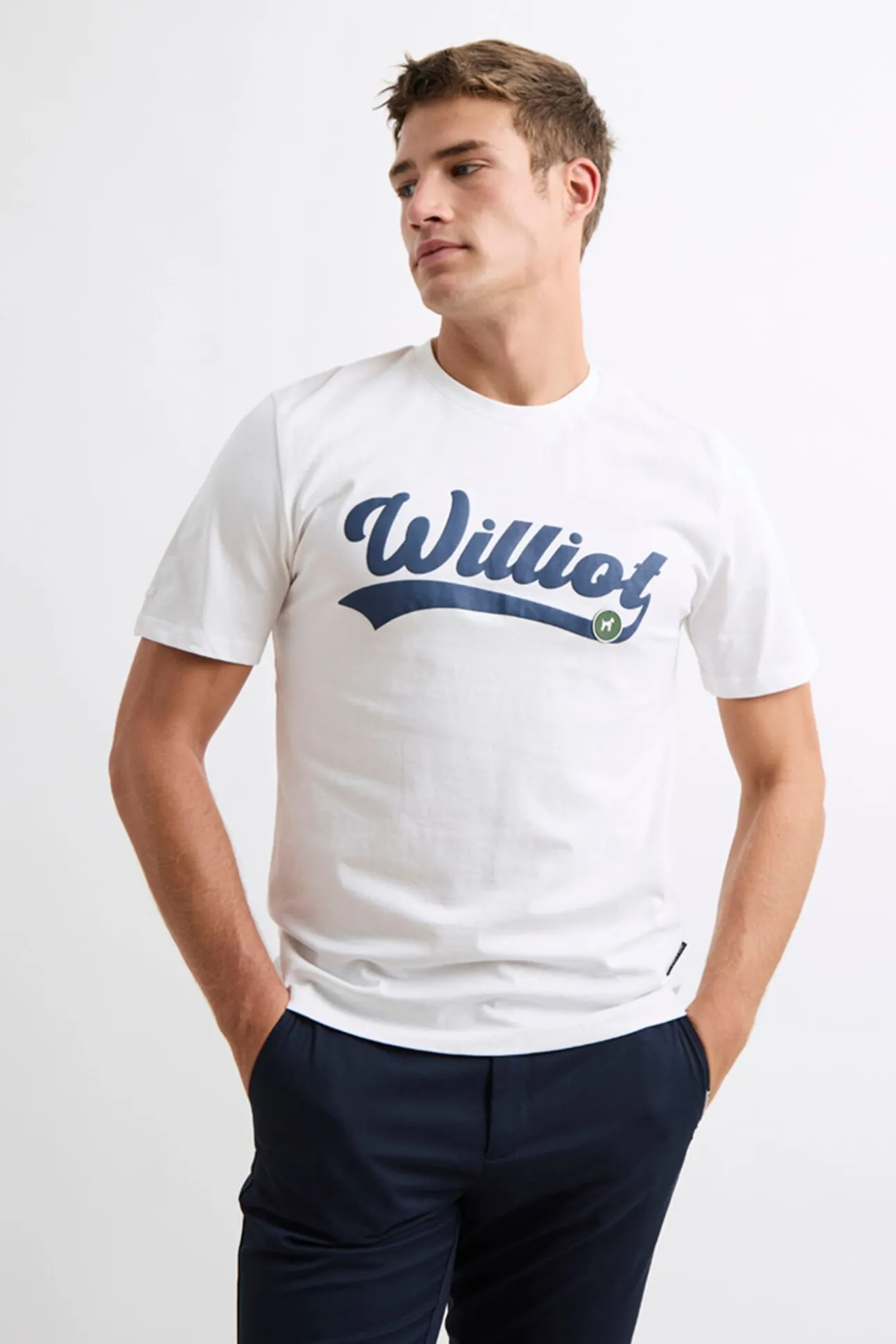 Camiseta Logo Vintage