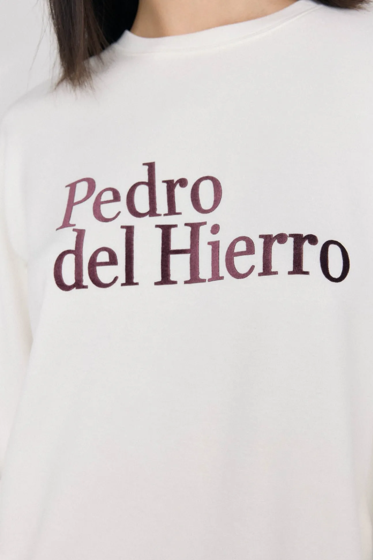Camiseta manga larga logo tacto suave activewear
