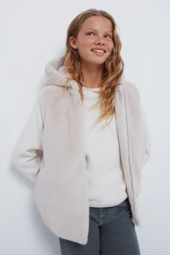 Chaleco pelo niña