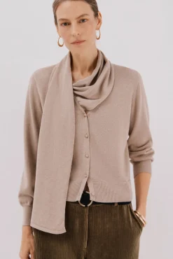 Chaqueta con bufanda