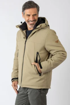 Chaqueta con capucha