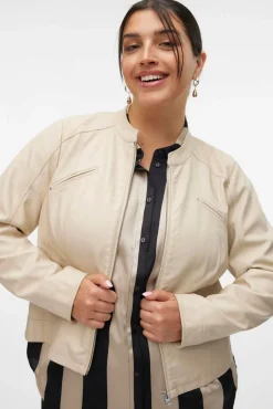 Chaqueta efecto piel talla grande
