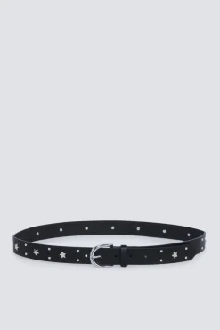 Cinturón estrellas y tachas metálicas