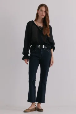 Clémence. Blusa con cierre cruzado