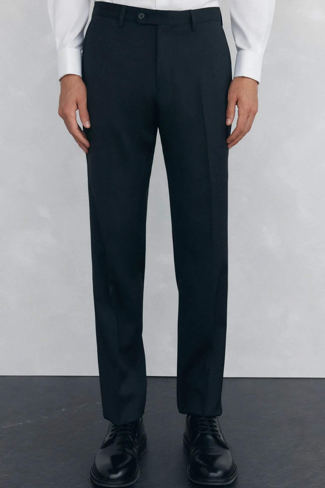 Conjunto de pantalón y camisa