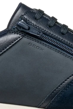 Deportiva Avery