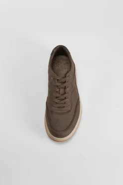 Deportiva urbana COMFEET