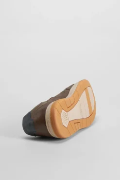 Deportiva urbana COMFEET
