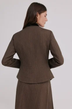 Emily. blazer entallada