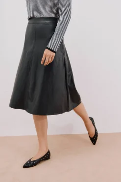 Falda capa polipiel
