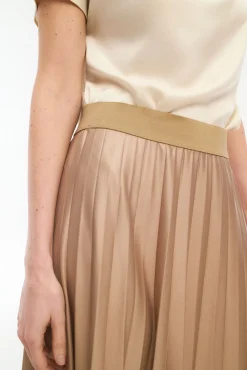 Falda midi plisada