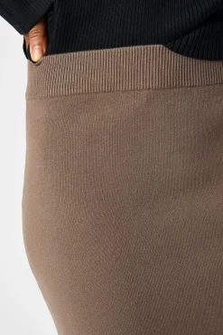 Falda punto midi