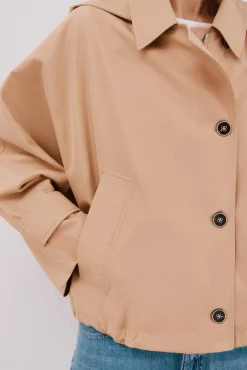 Gabardina corta