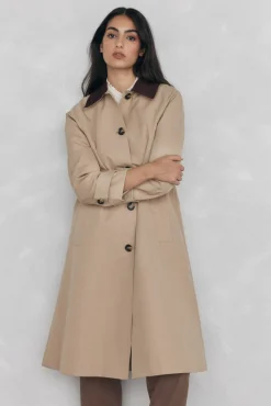 Gabardina larga cuello pana