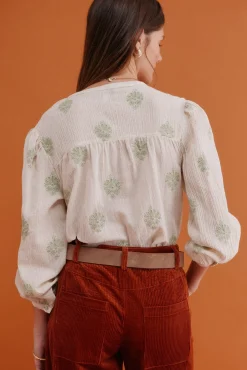 Grace. Blusa bordada