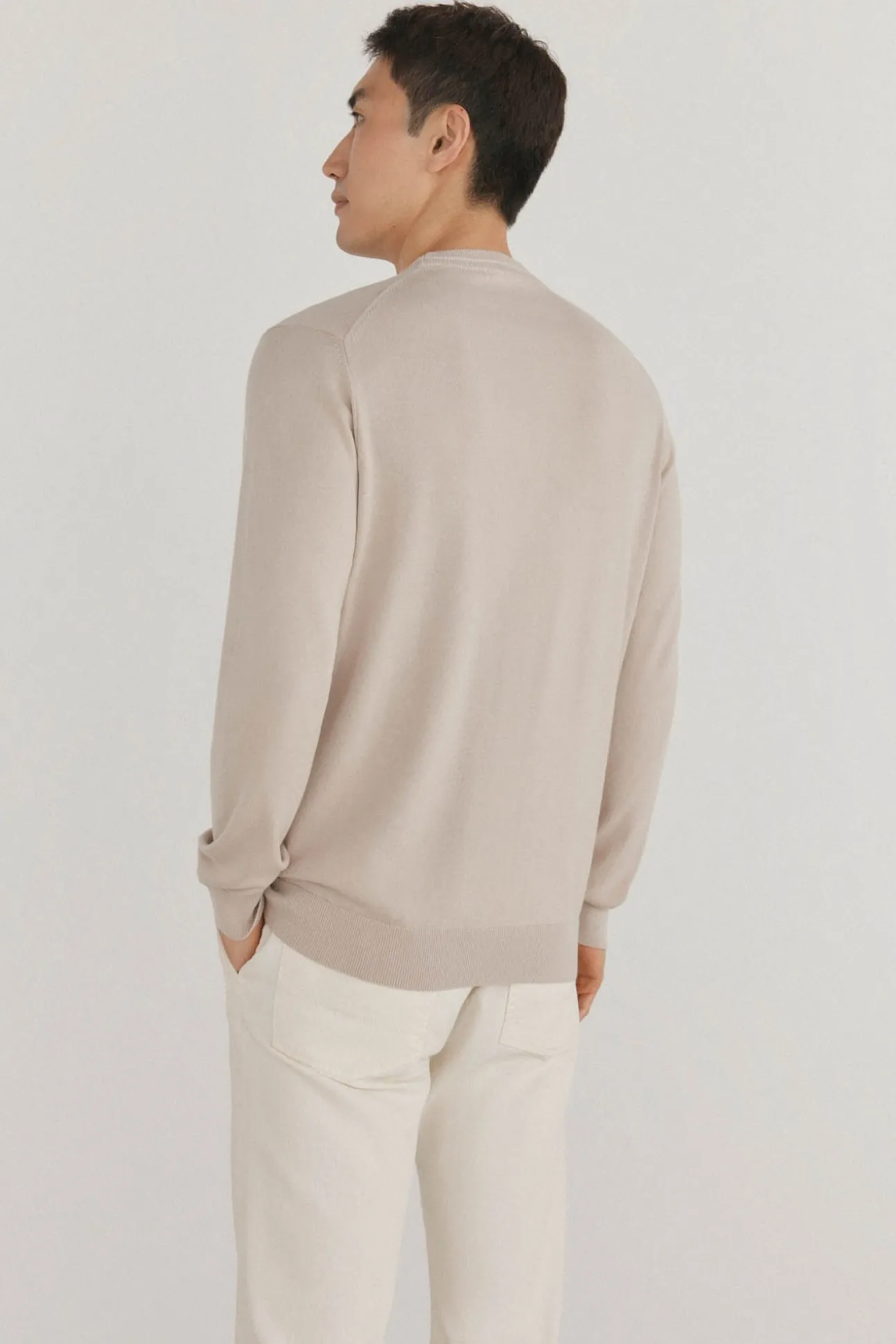 Jersey fino algodón premium cuello redondo