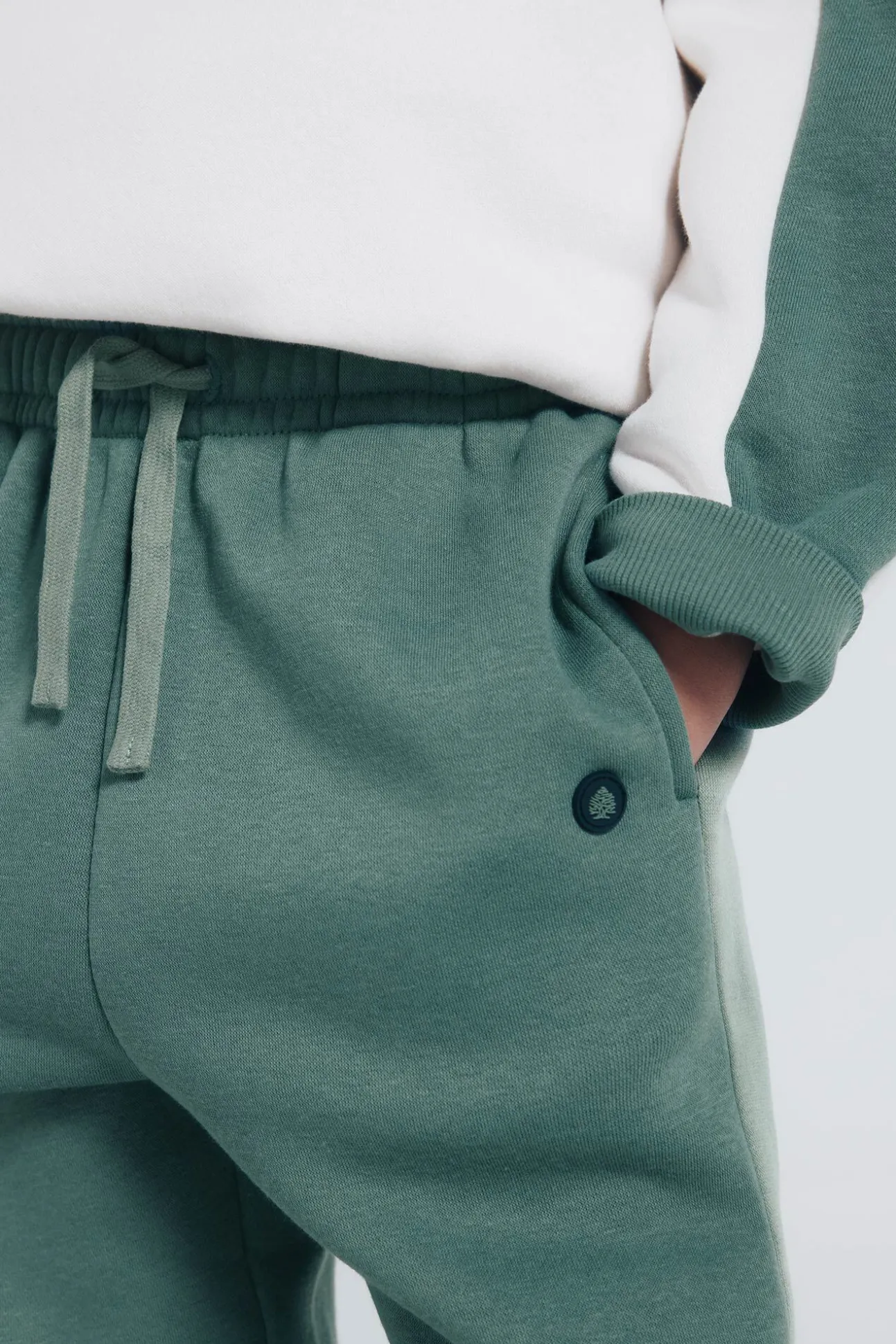 Jogger pico niño