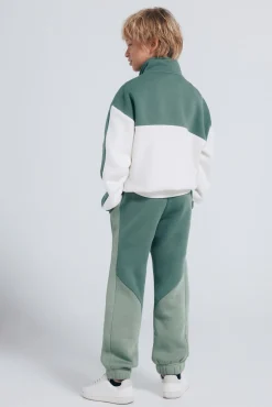 Jogger pico niño