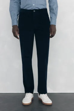 Pantalón 5 bolsillos pana slim fit