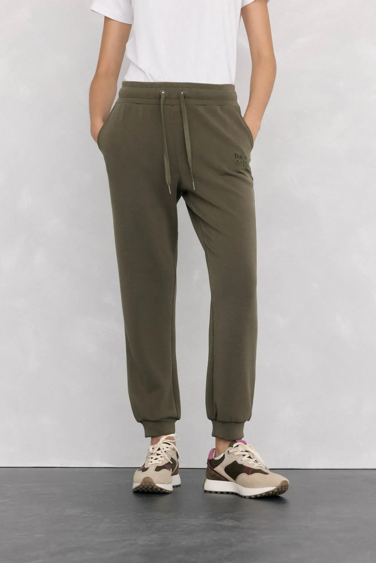 Pantalón activewear tejido softouch