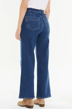 Pantalón ancho con bolsillos tipo vivo